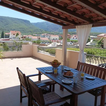 Buncuga Lägenhet Jelsa (Hvar)